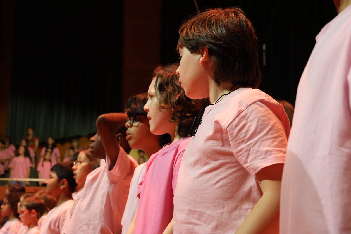 Col·legi Sant Lluís (@colsantlluis) on Twitter photo Avui #5èPRI ha participat en el projecte de la Cantània! Una cantata a <a href="/auditoribcn/">L'Auditori</a> aquest any titulada: REAL🕹️. Un viatge pel món de la realitat🖥️ i la ficció. Enhorabona ho heu fet molt bé Papaguenos/as! Avui #5èPRI ha participat en el projecte de la Cantània! Una cantata a <a href="/auditoribcn/">L'Auditori</a> aquest any titulada: REAL🕹️. Un viatge pel món de la realitat🖥️ i la ficció. Enhorabona ho heu fet molt bé Papaguenos/as!
