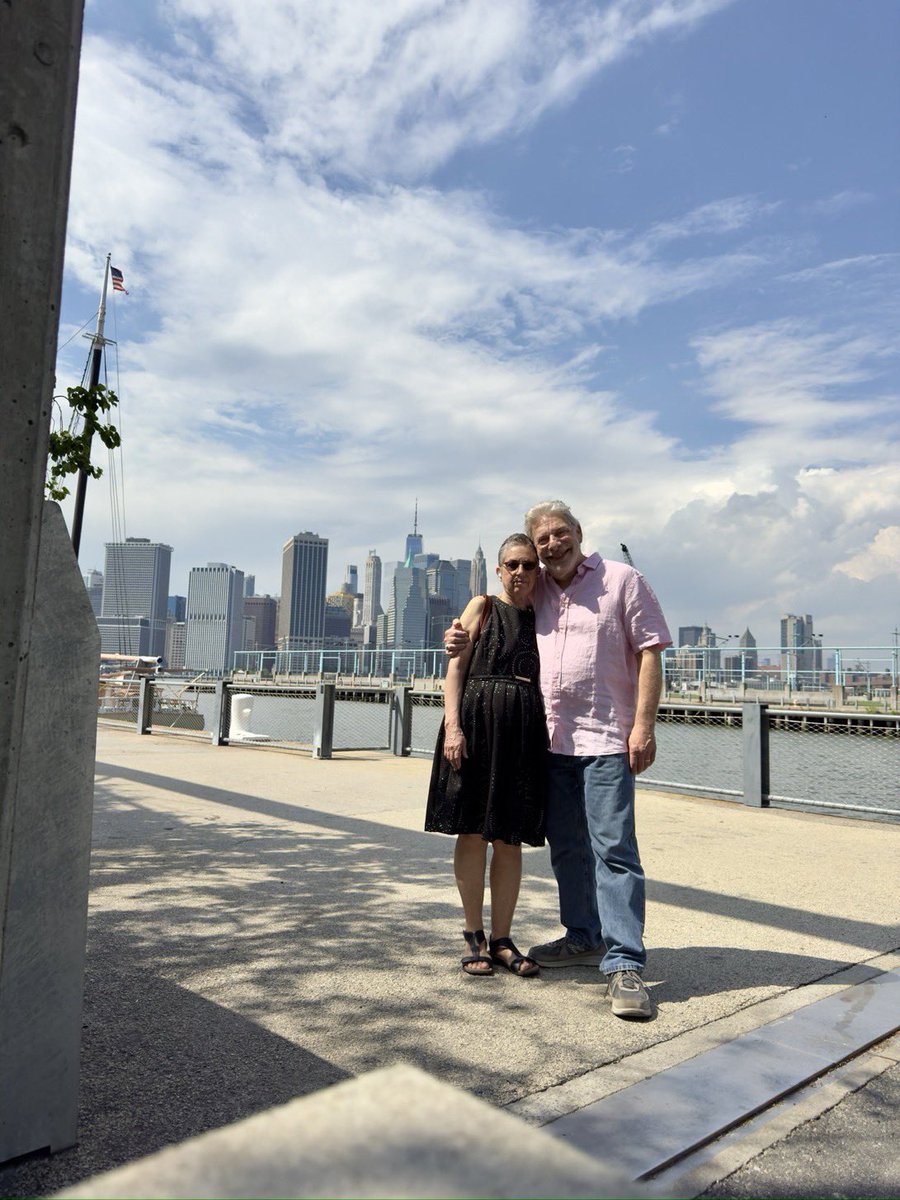 GM🔥 absolutely honored to welcome legendary artist Michael Hafftka (<a href="/hafftka/">hafftka</a>) to our Digital Asset Advisory Board at <a href="/theDAMmuseum/">THE DIGITAL ASSET MUSEUM</a> 🫡

Hafftka’s work is housed in institutions like MoMA, The Met, and the British Museum, with 100+ total works in museums around the world. 

His