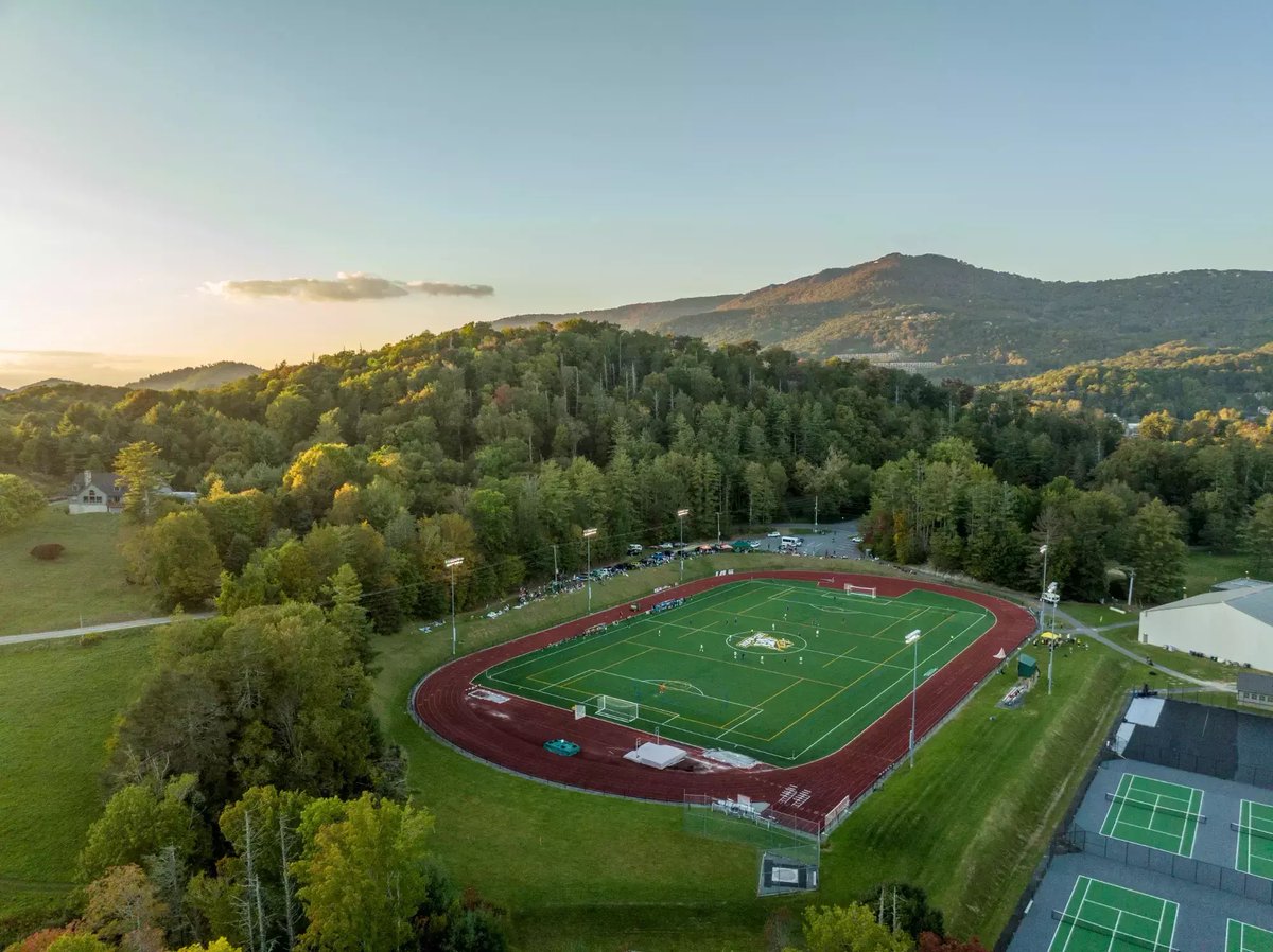 Lauren Lewis Galvani (@coachgalvani) on Twitter photo π¨2025βs, JUCOβs & transfers looking for a walk-on opportunityπ¨
β
DII competing in the Conference Carolinas
β
highest-elevated campus on the east coast, located in the beautiful Appalachian Mountains
DM or email GalvaniL@lmc.edu
<a href="/LMCBobcatsWBB/">Lees-McRae Womenβs Basketball</a> π¨2025βs, JUCOβs & transfers looking for a walk-on opportunityπ¨
β
DII competing in the Conference Carolinas
β
highest-elevated campus on the east coast, located in the beautiful Appalachian Mountains
DM or email GalvaniL@lmc.edu
<a href="/LMCBobcatsWBB/">Lees-McRae Womenβs Basketball</a>