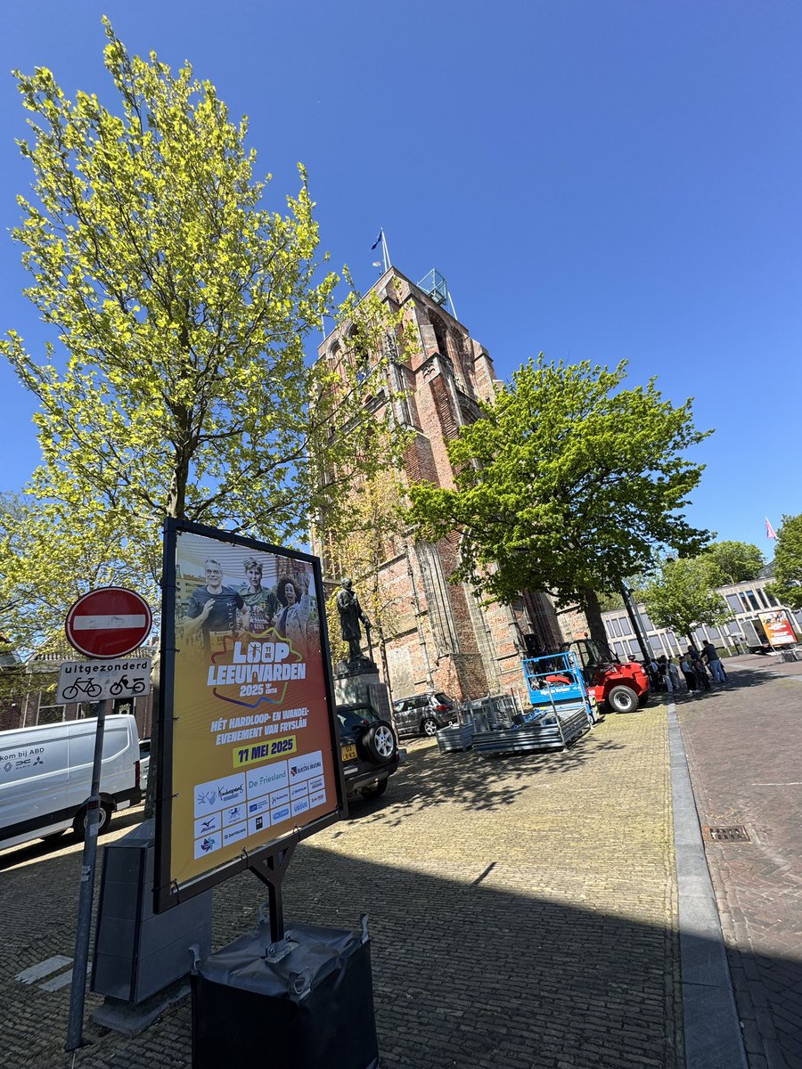 Opbouw 💪

De opbouw van LOOP Leeuwarden 2025 is in volle gang! 🤩 morgen zetten we de puntjes op de ï en zondag is het tijd voor hét hardloop- en wandelevenement van Fryslân!

Ben jij er al klaar voor? 👟

#looplwd #loopleeuwarden #hardlopen #wandelen