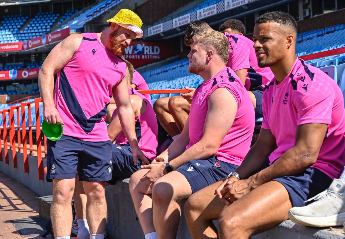 Cardiff_Rugby's tweet photo. Some of the squad, including a couple of locals, checking out the iconic Loftus Versfeld during today's kickers session. https://t.co/OkbSiyTbou