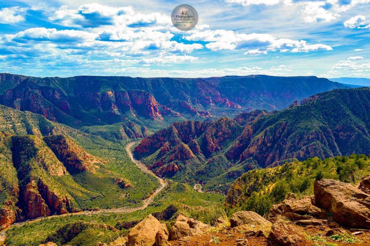 Fourtht's tweet photo. A view of Sycamore Canyon in the Coconino National Forest. The second largest canyon in Arizona, Sycamore Canyon is 21 miles long &amp; 7 miles wide.
https://t.co/hIJtV0e5Gb 

#SycamoreCanyon  #WilliamsArizona #HikeArizona #CoconinoNationalForest
 #SycamorePoint https://t.co/0esvUU5Hfr