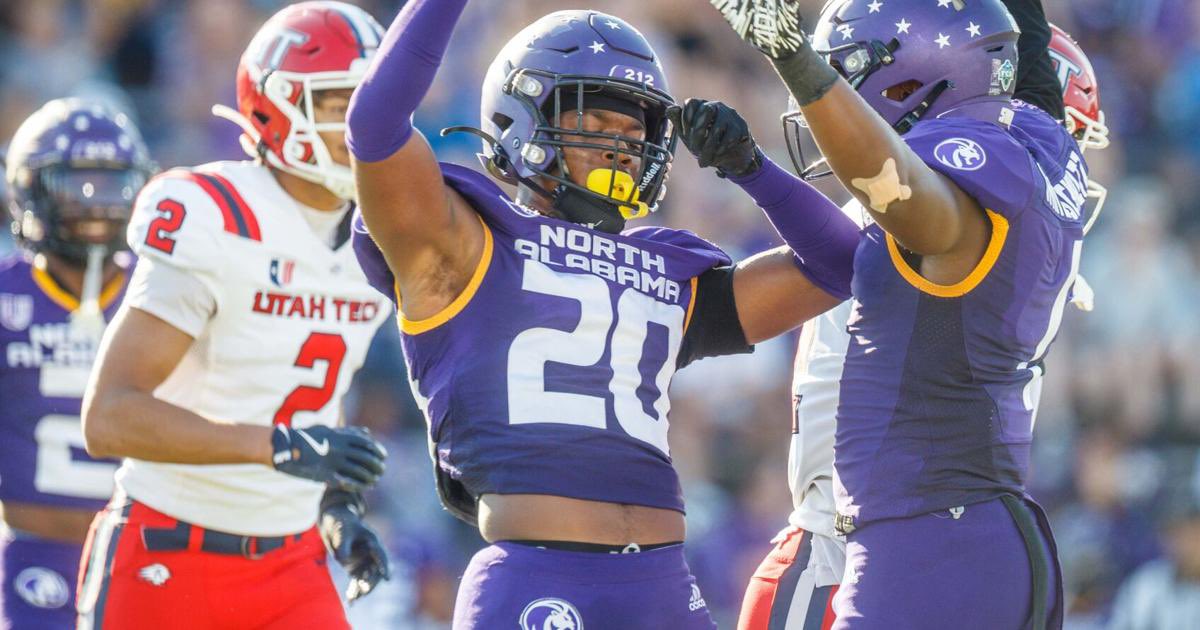 Caleb Curry 6’1 180 DB (@calebcurry2026) on Twitter photo After a conversation with <a href="/iamErvgotti_21/">Deeandre Ervin.</a> I am extremely blessed to receive my 6th D1 offer from <a href="/UNAFootball/">North Alabama Football</a> 🟣⚪️‼️
<a href="/PaceHSfootball/">Pace High Football</a> <a href="/247recruiting/">247Sports Recruiting</a> <a href="/On3Recruits/">On3 Recruits</a> <a href="/adamgorney/">Adam Gorney</a> <a href="/BrianBrown___/">Brian Brown</a> <a href="/PrepRedzoneFL/">Prep Redzone Florida</a> <a href="/GregBiggins/">Greg Biggins</a> <a href="/MohrRecruiting/">Brian Mohr</a> <a href="/UNAAthletics/">North Alabama Athletics</a> <a href="/CoachLockdown23/">Ronnie Scott</a>
<a href="/samspiegs/">Sam Spiegelman</a> After a conversation with <a href="/iamErvgotti_21/">Deeandre Ervin.</a> I am extremely blessed to receive my 6th D1 offer from <a href="/UNAFootball/">North Alabama Football</a> 🟣⚪️‼️
<a href="/PaceHSfootball/">Pace High Football</a> <a href="/247recruiting/">247Sports Recruiting</a> <a href="/On3Recruits/">On3 Recruits</a> <a href="/adamgorney/">Adam Gorney</a> <a href="/BrianBrown___/">Brian Brown</a> <a href="/PrepRedzoneFL/">Prep Redzone Florida</a> <a href="/GregBiggins/">Greg Biggins</a> <a href="/MohrRecruiting/">Brian Mohr</a> <a href="/UNAAthletics/">North Alabama Athletics</a> <a href="/CoachLockdown23/">Ronnie Scott</a>
<a href="/samspiegs/">Sam Spiegelman</a>