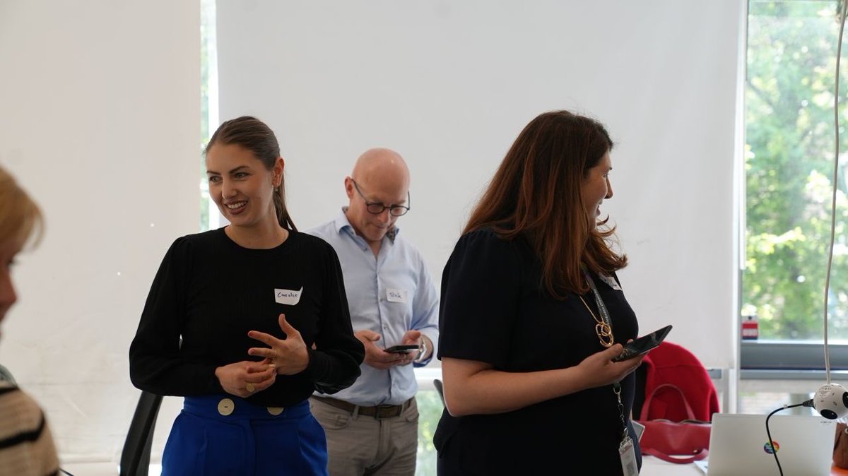 molengeek's tweet image. Cette semaine, nous avons eu le plaisir d’accueillir @eliacorporate pour un workshop enrichissant avec nos étudiants en fin de formation. 🦾

Au programme : conseils concrets sur la valorisation d’un CV, mise en pratique à travers des exercices interactifs, et réflexion autour de…