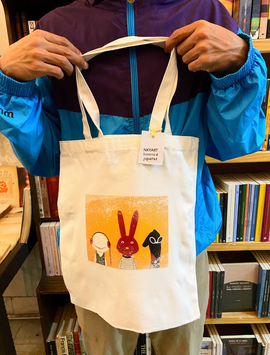 Verdee_azula's tweet image. Miren qué cosas tan bonitas pueden encontrar en @El_EcodelLibro. ✨🌻