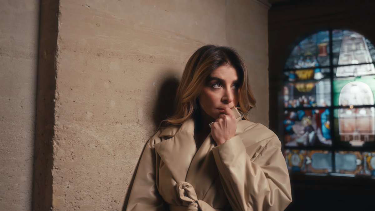 Site_Off_JZ's tweet image. Le nouveau clip de @juliezenattioff - #Demain 📺- est disponible sur youtube.com/watch?v=2iEjVl… et sur le siteoff juliezenatti.fr 📷