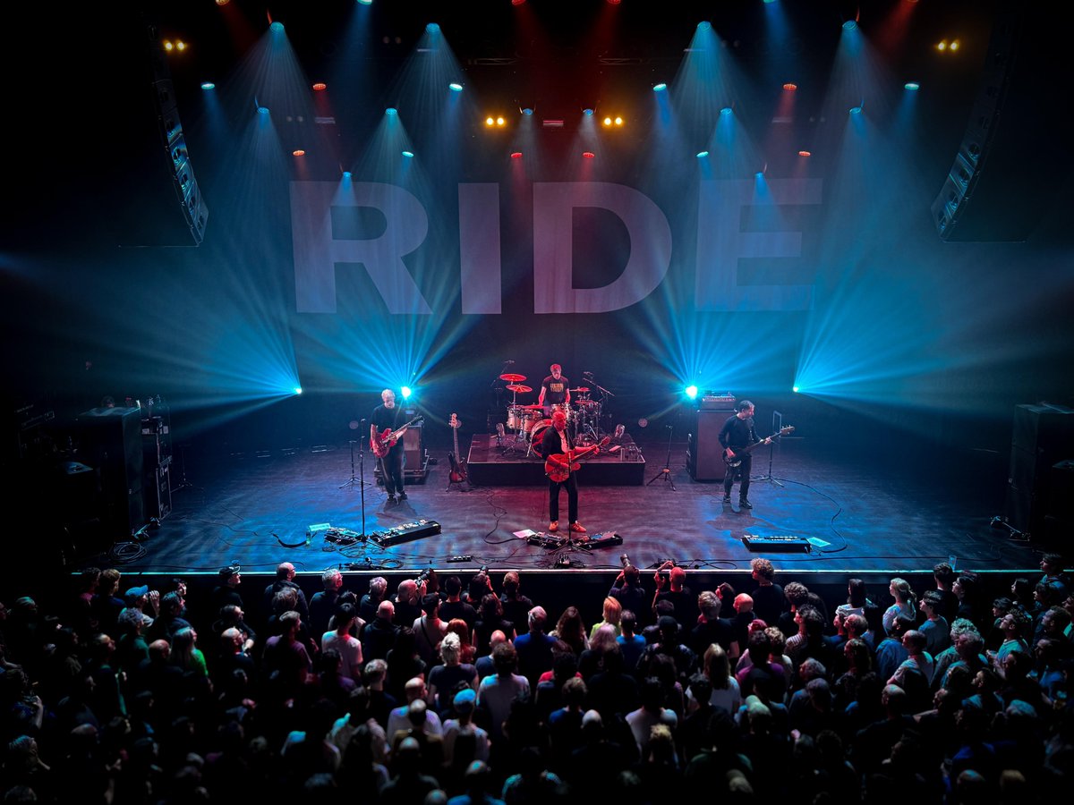 We love seeing the pictures you guys take during our gigs!🤘 Cologne you're up tonight!   #Ride #Shoegaze