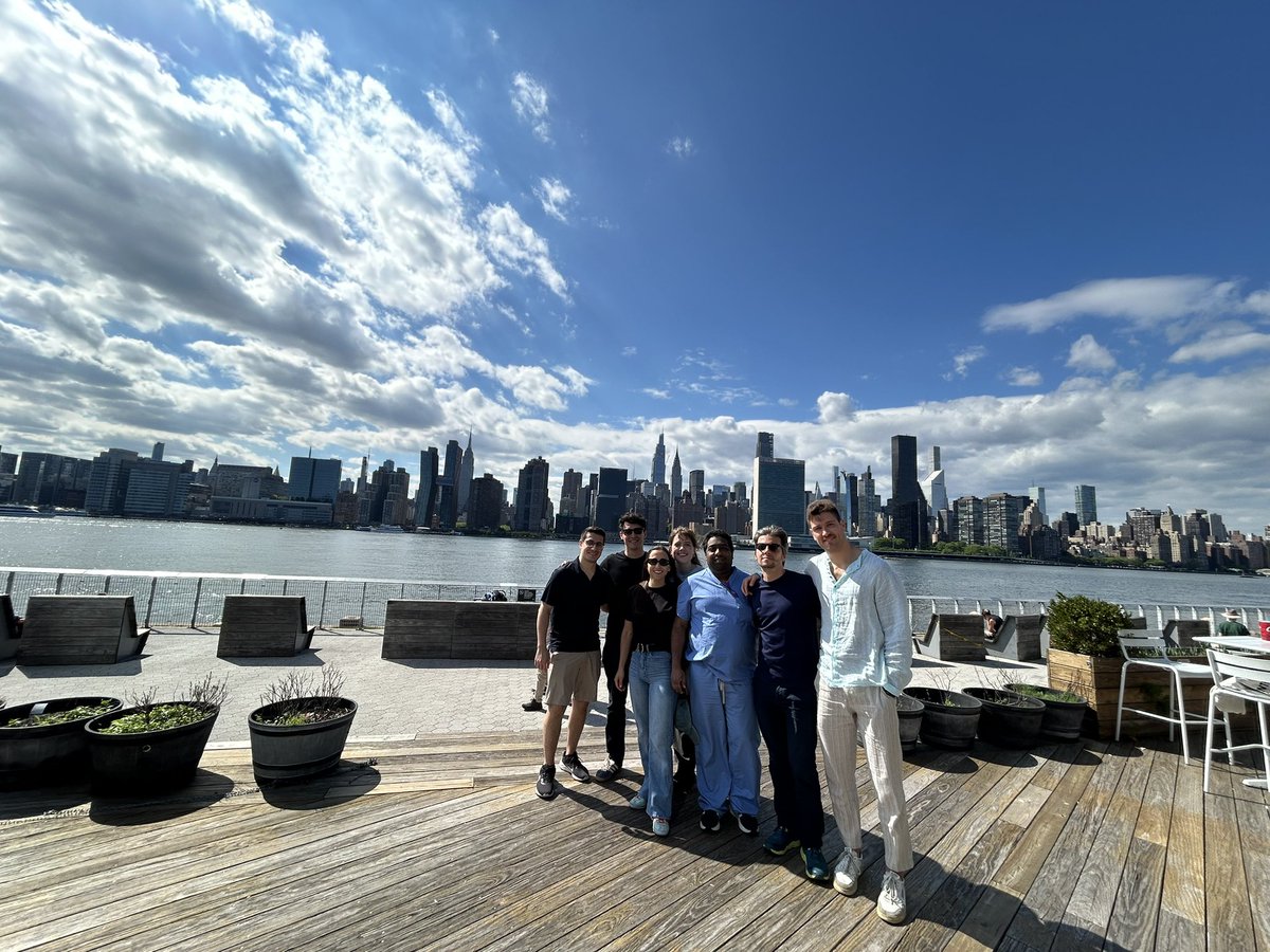 PANC-PALS (@panc_pals) on Twitter photo What a pleasure to host University of Padova PANC-PALS local PI, <a href="/Gio_Marchegiani/">Giovanni Marchegiani</a>, at our HQ this week! 💜
Great discussions followed by a drink by the East River 😎
#PANCPALS What a pleasure to host University of Padova PANC-PALS local PI, <a href="/Gio_Marchegiani/">Giovanni Marchegiani</a>, at our HQ this week! 💜
Great discussions followed by a drink by the East River 😎
#PANCPALS