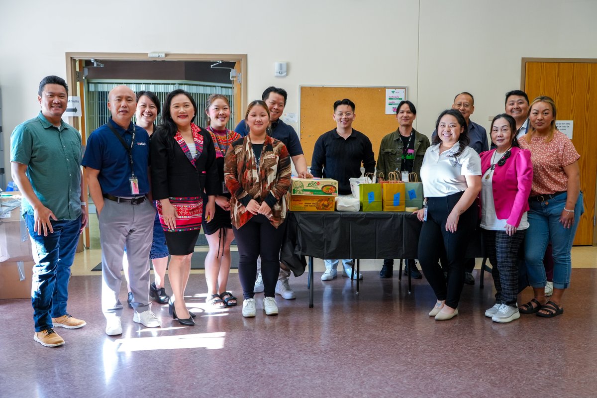 Thank you for joining us at Radiate—our APIA Heritage Month Wellbeing Fair! 💛

From reiki to resources, you filled the space with warmth + community. Huge shoutout to our amazing volunteers + community partners! 🌿 #RadiateWellbeing #APIAHeritageMonth #HAPEvents