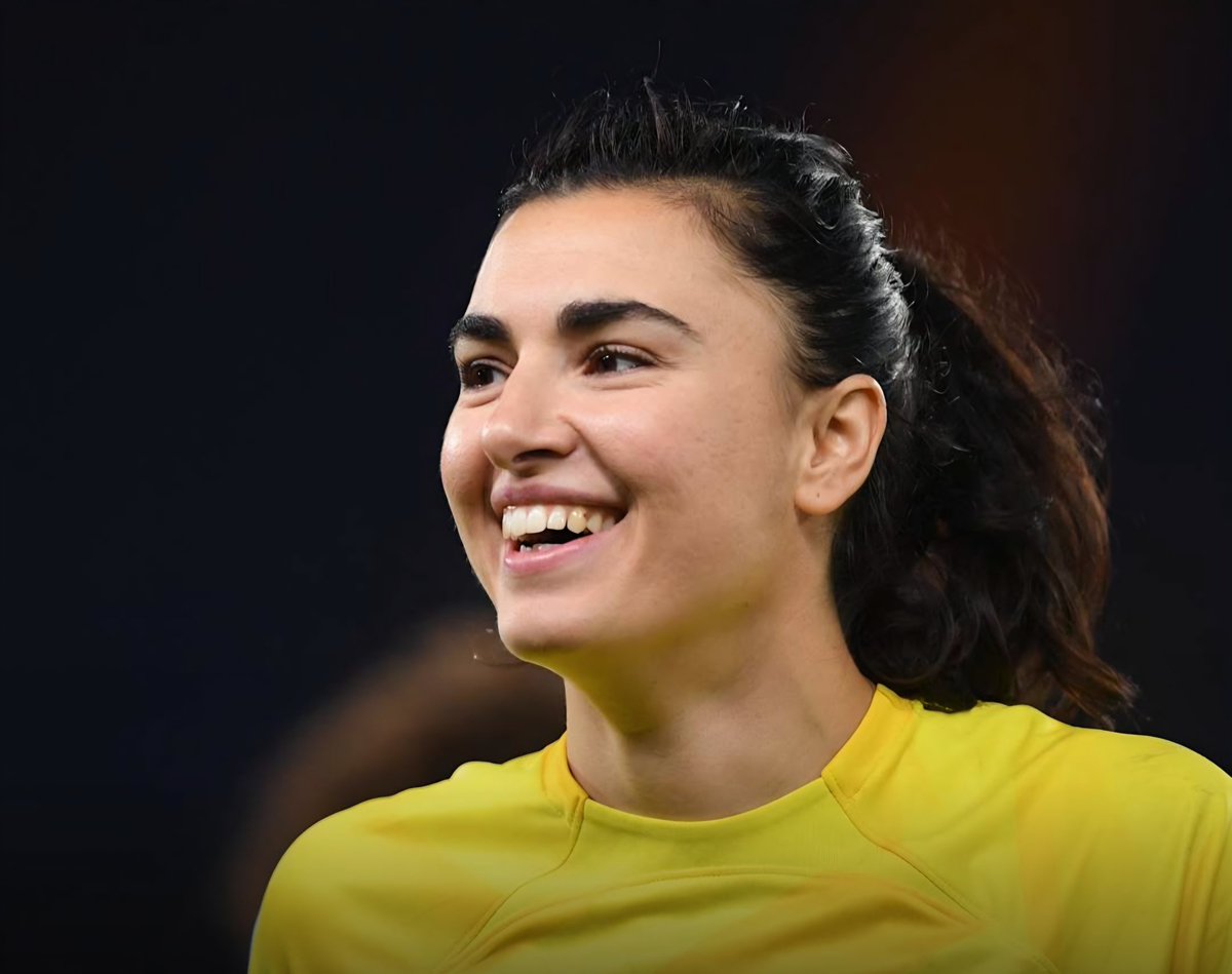 Chelsea Dodgers (@thebluedodger) on Twitter photo 🚨 After four-and-a-half years as a Chelsea player, Zecira Musovic will leave the club at the conclusion of the 2024/25 campaign.
(<a href="/ChelseaFCW/">(C)helsea FC Women</a>) #CFC 🚨 After four-and-a-half years as a Chelsea player, Zecira Musovic will leave the club at the conclusion of the 2024/25 campaign.
(<a href="/ChelseaFCW/">(C)helsea FC Women</a>) #CFC