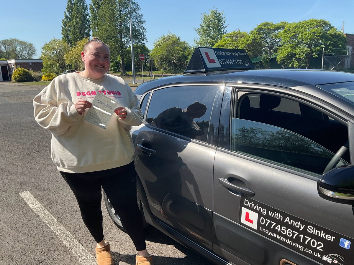 AndrewSinker's tweet image. Massive congratulations to Mollie on passing your driving test today on your first attempt. You did really well Mollie and the examiner told me that you had a brilliant drive.
Stay safe and stay in touch 🚗🎉👏