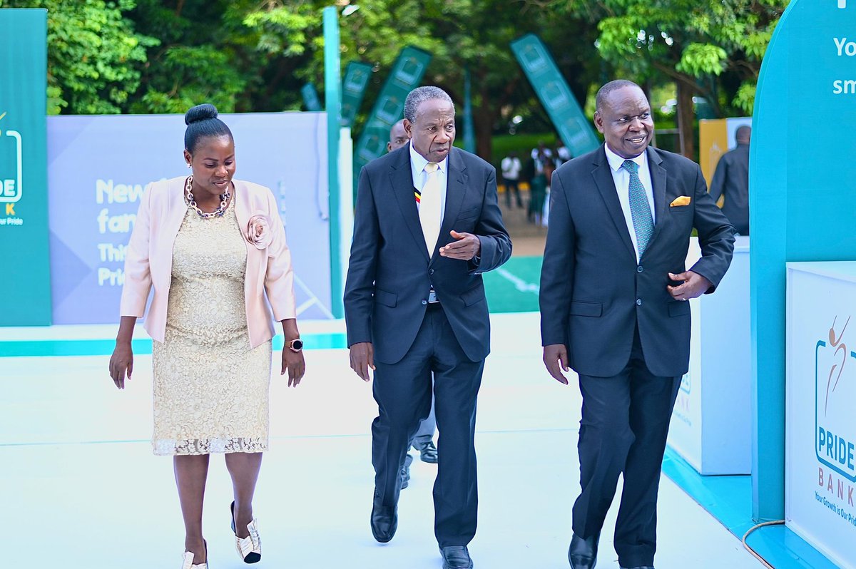 pridebankltd's tweet photo. Colleagues, the big man is here! 😎

Hon. Matia Kasaija, Minister of Finance, has officially arrived. kati teli kuzikiza!

#TakePride #PrideBank https://t.co/UMpi5vMYQU