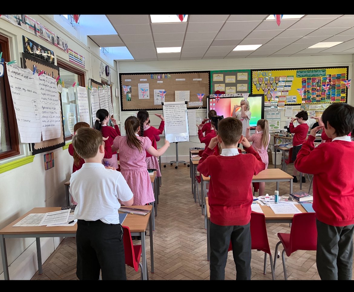 Hunts Cross Primary (@huntscrosspri) on Twitter photo Thanks to Catherine and Dawn from <a href="/ABSP_COMMUNITY/">Anti Bullying Schools Project</a> for a really inspiring workshop and assembly today. What a great way to finish off Deaf Awareness Week! Thanks to Catherine and Dawn from <a href="/ABSP_COMMUNITY/">Anti Bullying Schools Project</a> for a really inspiring workshop and assembly today. What a great way to finish off Deaf Awareness Week!