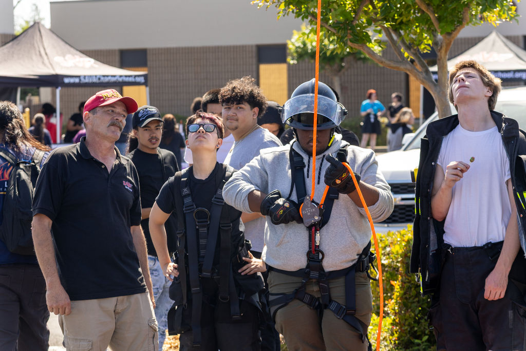 SAVA_Charter's tweet image. Our CTE Showcase was a hit! 🎉It was full of energy, excitement, and student excellence. Huge thanks to everyone who came out to support—our students truly shined! #SAVACharter #LoveTeachGuide #CTE #Showcase #GCCCharters