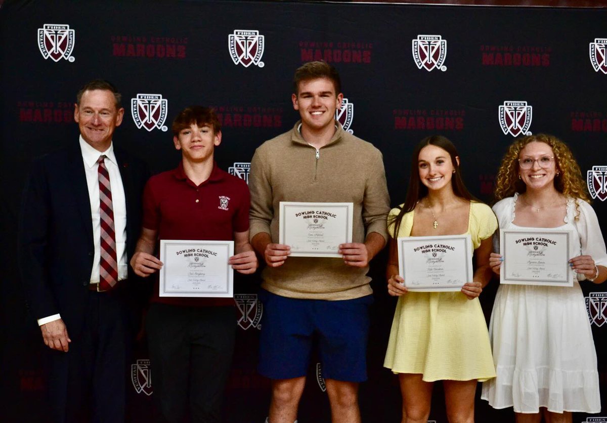Congrats to Kate Clendenin and Azucena Leaños for winning the Jack Wahlig Award for their participation in activities, excellence, leadership, and care for others!
