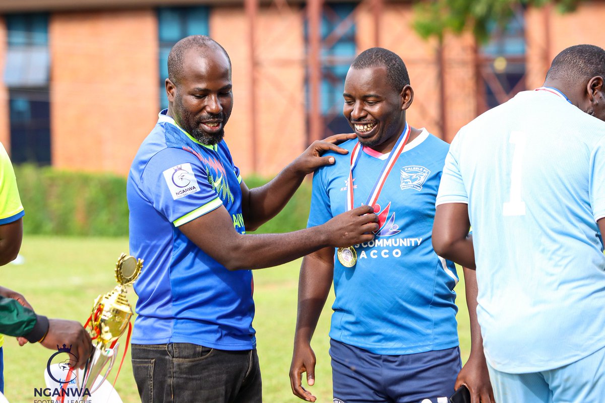 Nganwa Football League (@nganwafl) on Twitter photo "Former chair yasimye nalabikako eli NFL" Thanks Chairman <a href="/ReganSande/">Regan Sande</a> for honouring our invitation and gracing the occasion
..well in Big bro.. "Former chair yasimye nalabikako eli NFL" Thanks Chairman <a href="/ReganSande/">Regan Sande</a> for honouring our invitation and gracing the occasion
..well in Big bro..