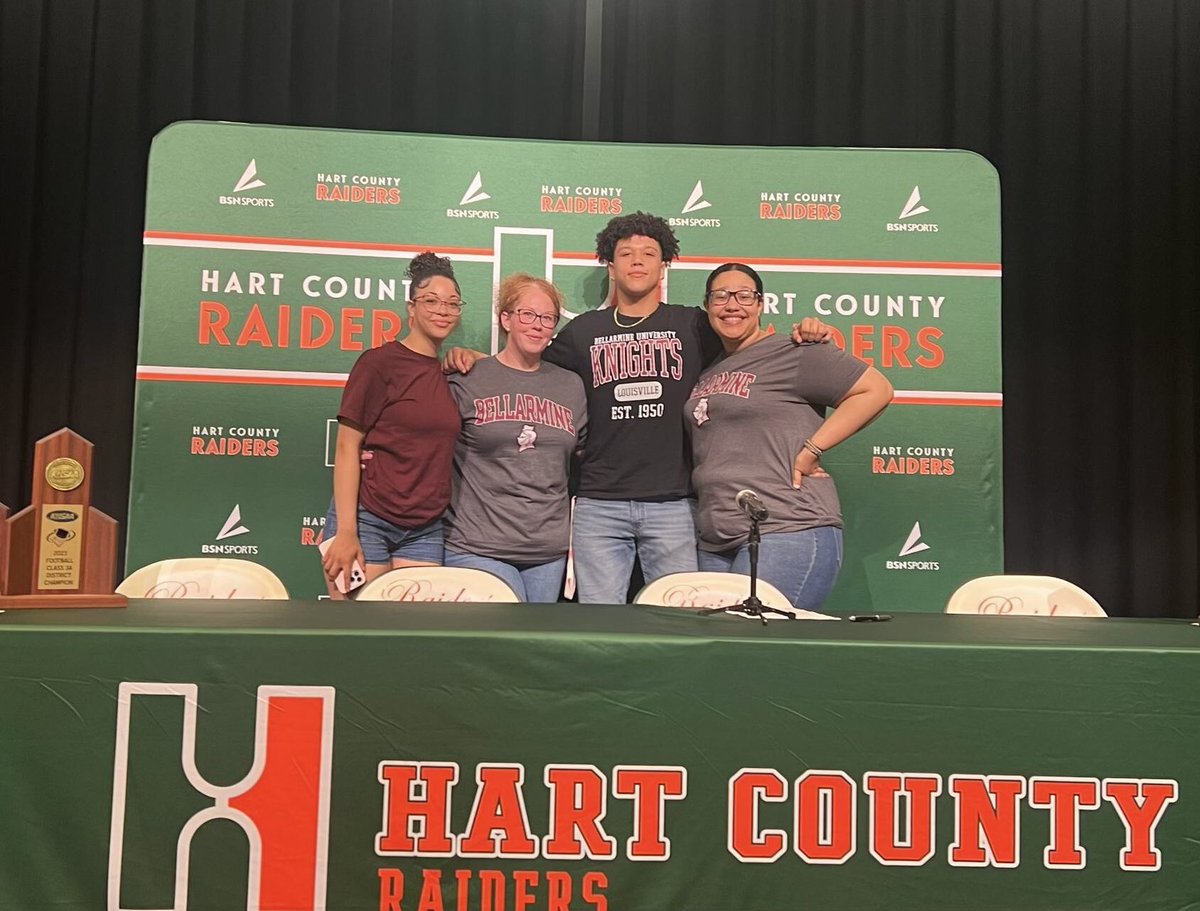 Bellarmine Sprint Football (@buknightsfb) on Twitter photo 𝕾𝖎𝖌𝖓𝖊𝖉 🖋
𝕾𝖊𝖆𝖑𝖊𝖉 ✉
𝕯𝖊𝖑𝖎𝖛𝖊𝖗𝖊𝖉 🚚
We would like to introduce, <a href="/_tonevion/">Tone’vion D. Crockett</a> to the Bellarmine Community and congratulate him on signing yesterday! #SwordsUp #KnightsNation ⚔🏈 𝕾𝖎𝖌𝖓𝖊𝖉 🖋
𝕾𝖊𝖆𝖑𝖊𝖉 ✉
𝕯𝖊𝖑𝖎𝖛𝖊𝖗𝖊𝖉 🚚
We would like to introduce, <a href="/_tonevion/">Tone’vion D. Crockett</a> to the Bellarmine Community and congratulate him on signing yesterday! #SwordsUp #KnightsNation ⚔🏈