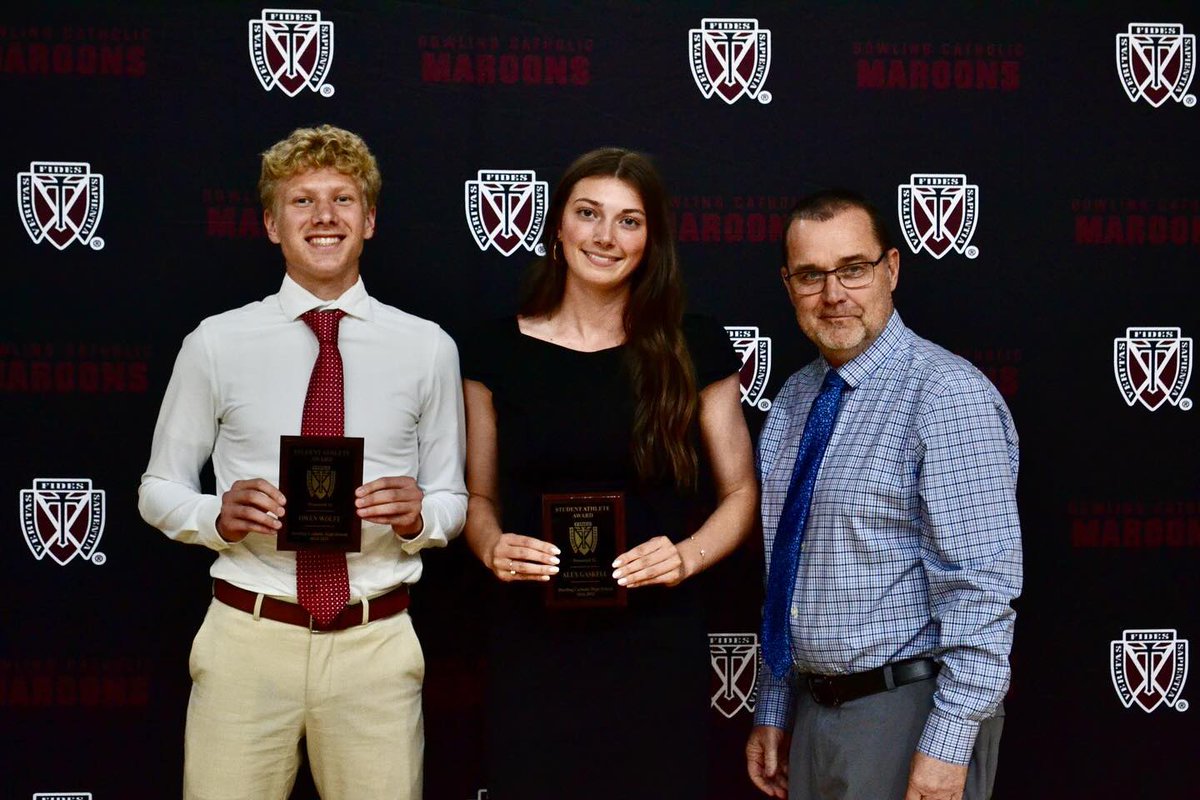 DCHS Girls Track & Field (@track_dchsgirls) on Twitter photo And a HUGE congrats to <a href="/AlexGaskell43/">Alex Gaskell</a> for winning DCHS Athlete of the Year award for her success in athletics and in the classroom! And a HUGE congrats to <a href="/AlexGaskell43/">Alex Gaskell</a> for winning DCHS Athlete of the Year award for her success in athletics and in the classroom!