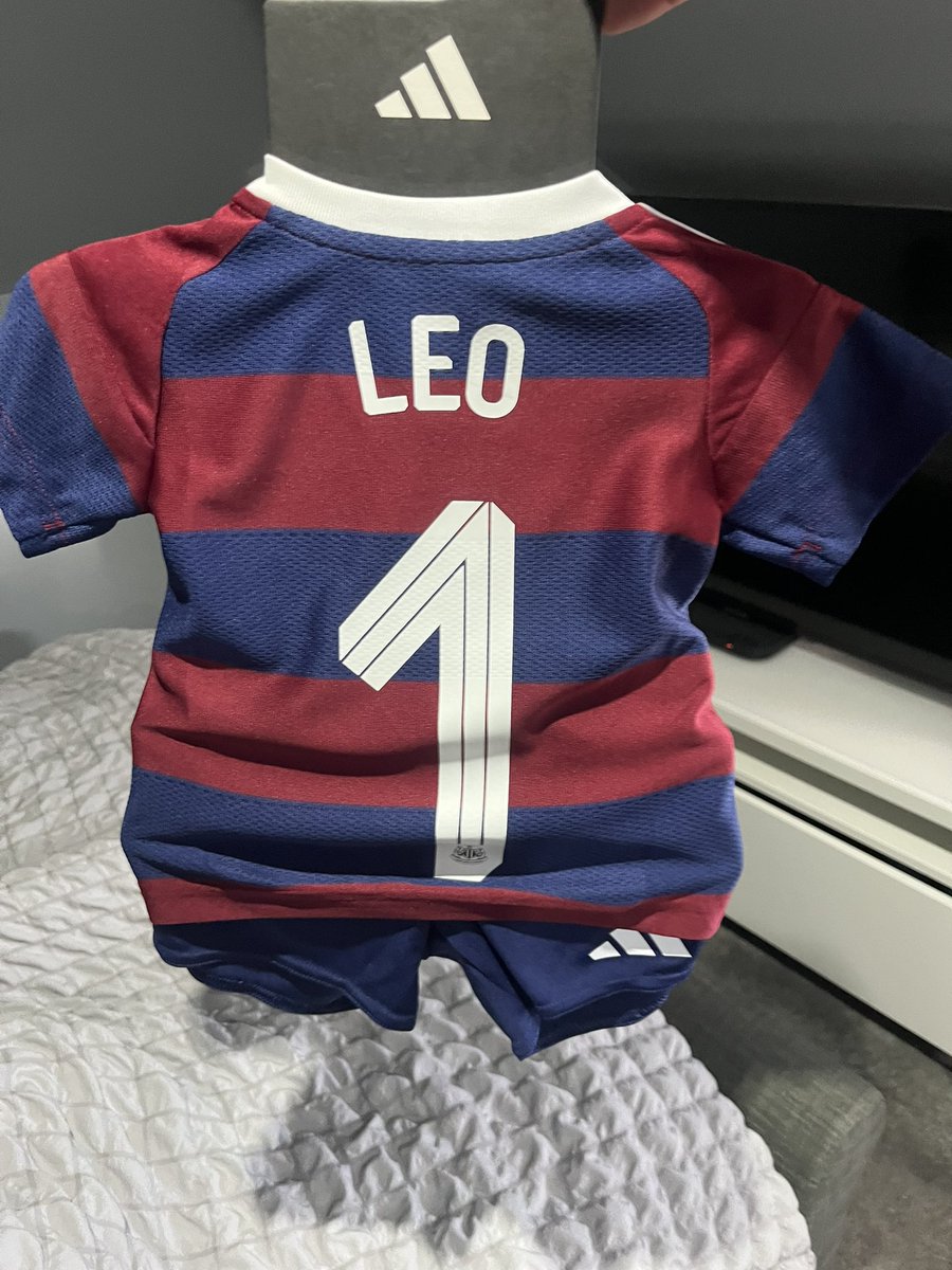 Gaztux's tweet image. Grandsons first strip ⚫️⚪️💪
