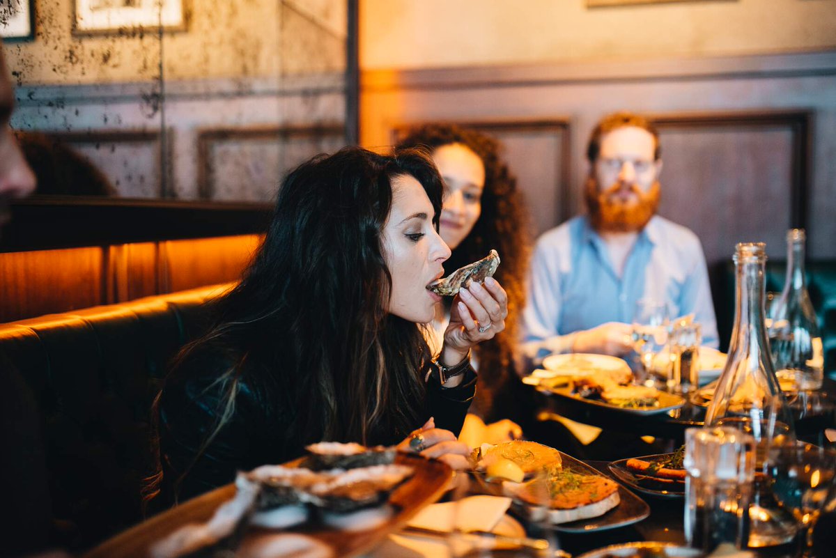 Want to know more about Ireland's most delectable food tours? 😋👩‍🍳🦞

From foraging along the Connemara coast to savoring oysters in Galway and sampling artisan cheeses in Cork, these experiences offer a true taste of Ireland's rich gastronomic heritage. 

Here's five fabulous