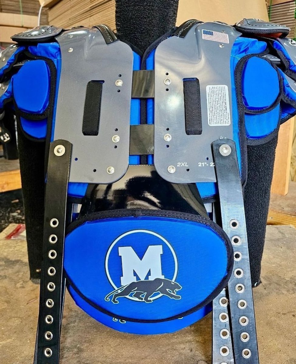 Corbin_GameOne's tweet image. Get your custom backplates!!! We can design your logo on it and color ways you are wanting!