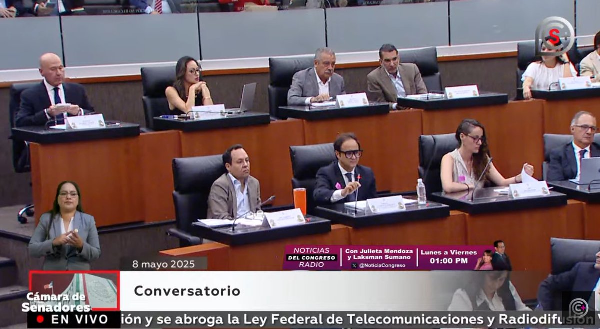 🇲🇽 Participamos en #México de los conversatorios para el análisis del proyecto por el que se expide la Ley en Materia de Telecomunicaciones y Radiodifusión, convocado por el <a href="/senadomexicano/">Senado de México</a>. 

Para dar inicio a su exposición, <a href="/CindyRayoZapata/">Cindy Rayo</a>, Directora para México, Centroamérica