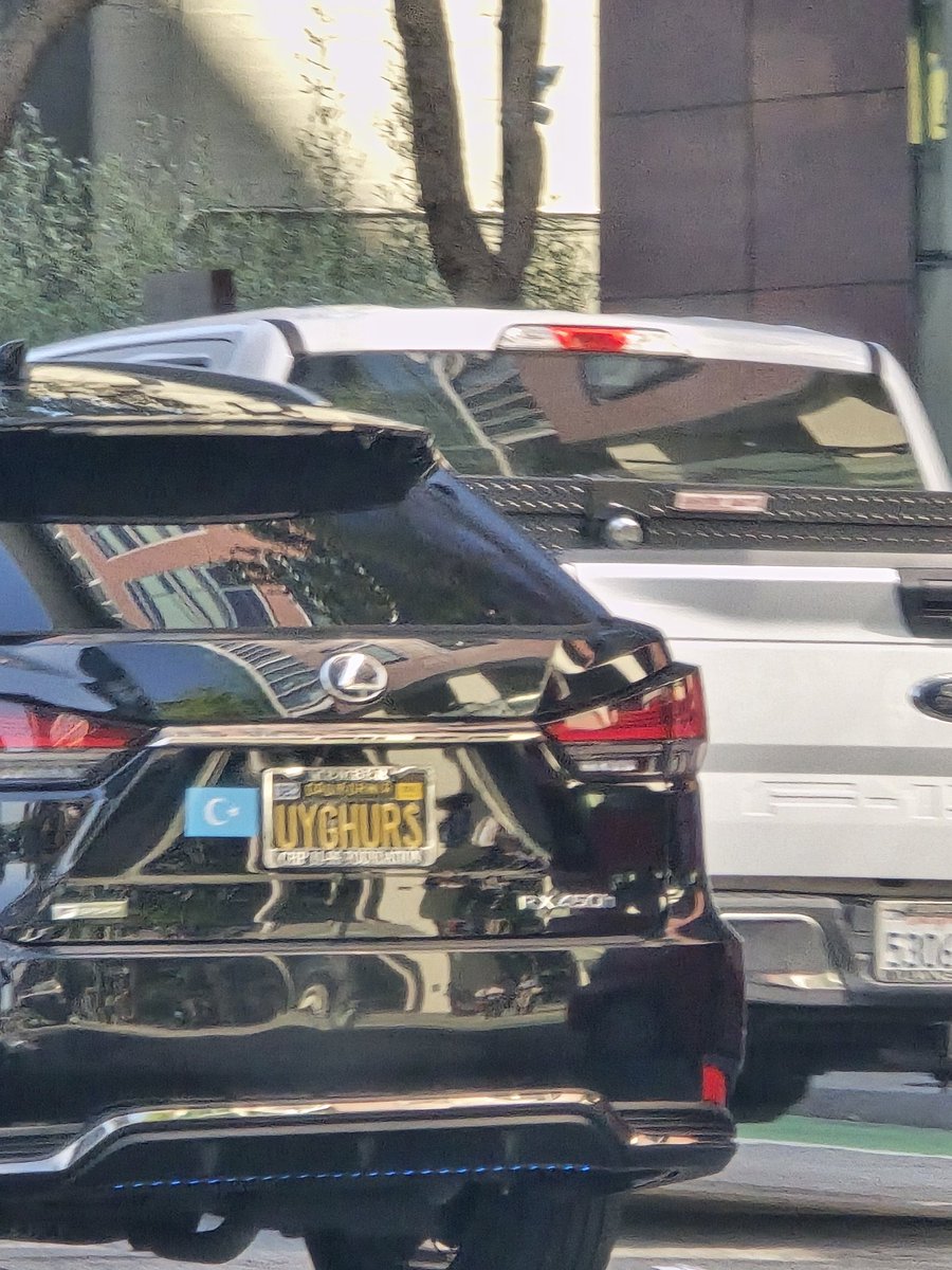 <a href="/Shikima_King_/">shaedon sharpe’s rifles</a> 

Check out what I saw here in SF today