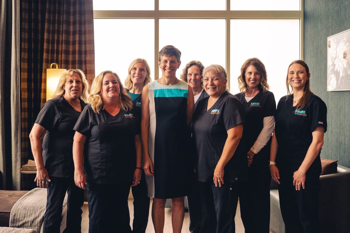 NWR_Indiana's tweet image. Mother's Day is approaching & we're reminding all mothers & grandmothers to take care of yourselves! Prioritize your health & schedule your annual mammogram at NWR - or stop by, walk-ins welcome! NWR is here for you 💗 To schedule: 317-972-9669 or visit bit.ly/NWRmammogram