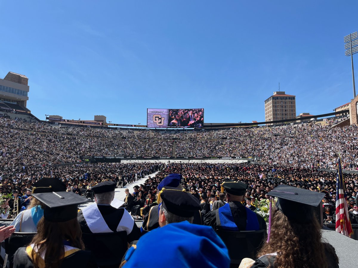 CUBoulderPACES (@cuboulderpaces) on Twitter photo Our own Jeanne McDonald, one of this year's four Chancellor's Employees of the Year, took these amazing photos of yesterday's 2025 Commencement. Congratulations to all #ForeverBuffs and to Jeanne who is a #ForeverBuff and who is retiring after 30 years working for <a href="/CUBoulder/">CU Boulder 🦬</a>! Our own Jeanne McDonald, one of this year's four Chancellor's Employees of the Year, took these amazing photos of yesterday's 2025 Commencement. Congratulations to all #ForeverBuffs and to Jeanne who is a #ForeverBuff and who is retiring after 30 years working for <a href="/CUBoulder/">CU Boulder 🦬</a>!