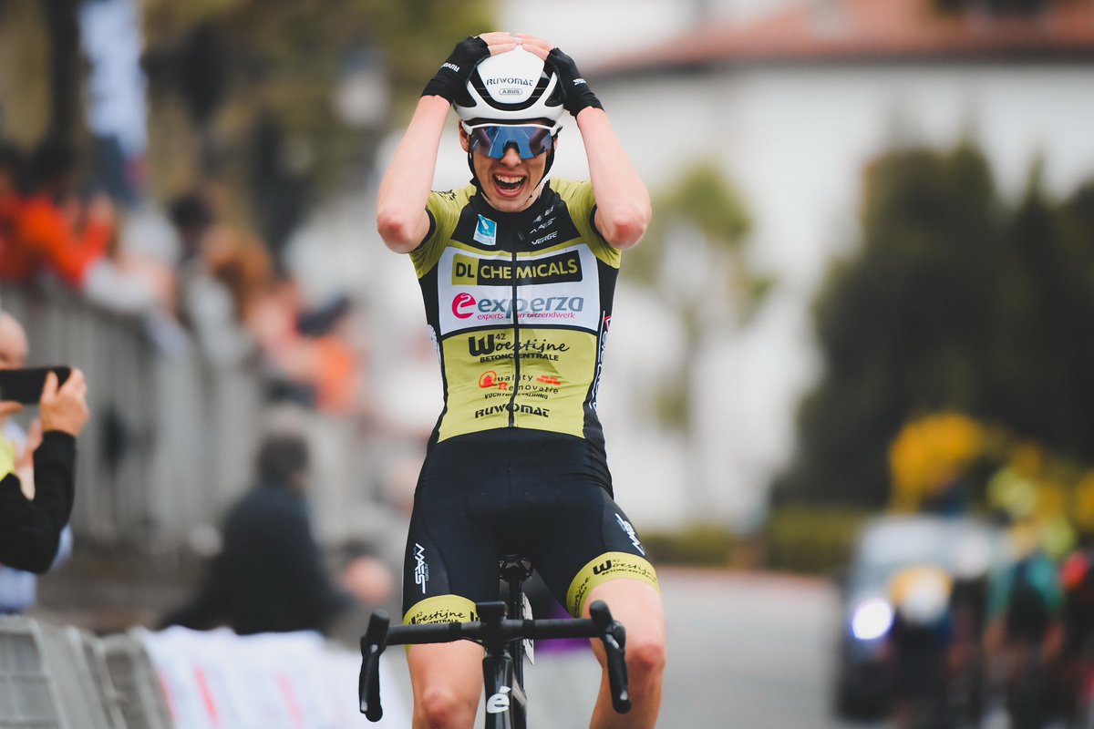 BidasoaItzulia's tweet image. #BidasoaItzulia

🏆Milan Nijs (DEL) garaile Beran.

🤩Etapa ikusgarriak sailkapen nagusia markatuta utzi du.

📸 @ziklix_photo