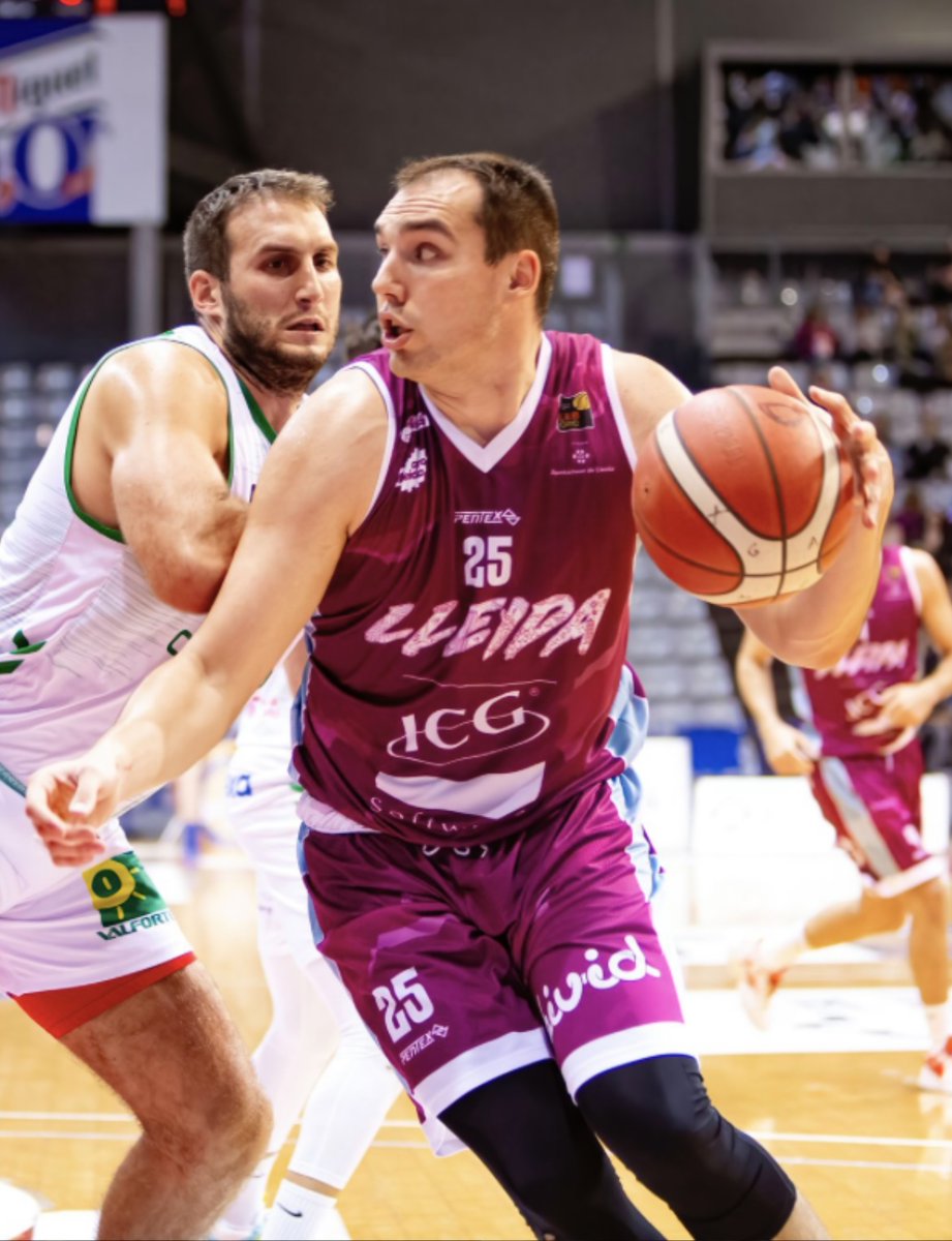 BatBoyBats1's tweet image. Cam Krutwig’s game-worn Força Lleida CE jersey. From owning the paint at Loyola Chicago to showcasing his savvy overseas, Krutwig remains a fan favorite. This one saw the hustle, heart, and heat of Spain’s Liga ACB.