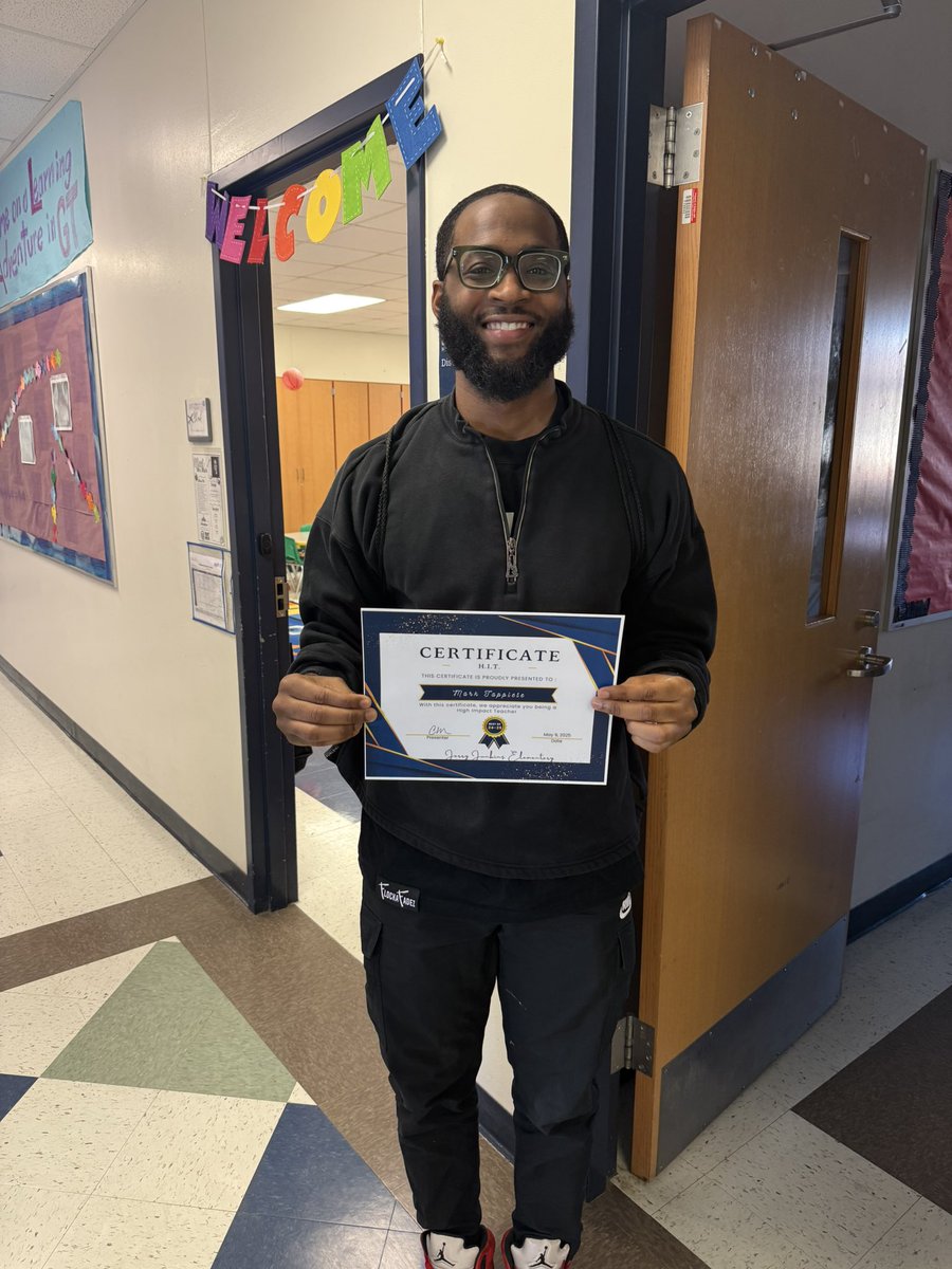 Junkins Jaguars (@junkinsjaguars) on Twitter photo Paws🐾 up for our purrr-fect prowler of the week, Ms. E and our H.I.T. of the week, Mr. Taplette. #prowlingtosuccess🐆 #destinationhighereducation <a href="/wtwhitevt/">W.T. White Vertical Team</a> Paws🐾 up for our purrr-fect prowler of the week, Ms. E and our H.I.T. of the week, Mr. Taplette. #prowlingtosuccess🐆 #destinationhighereducation <a href="/wtwhitevt/">W.T. White Vertical Team</a>