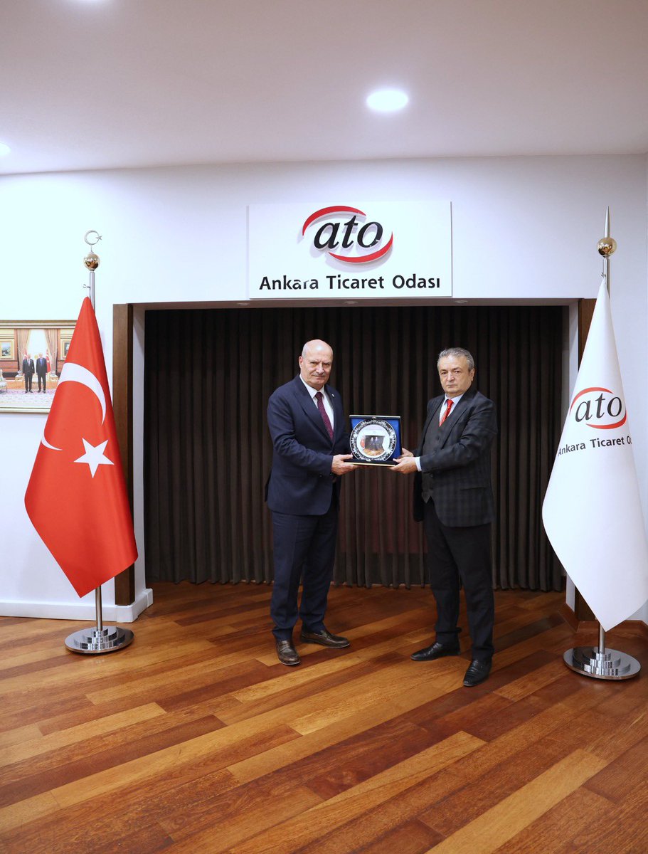 Ankara Ticaret Ve  Sanayi Odası Başkanı Sayın Gürsel Baran’ı makamında ziyaret etttik.Nazik ev sahipliği ve misafirperverliği için değerli Başkanıma teşekkür ederiz.<a href="/GurselBaran/">Gürsel Baran</a> <a href="/ATOkurumsal/">Ankara Ticaret Odası</a>