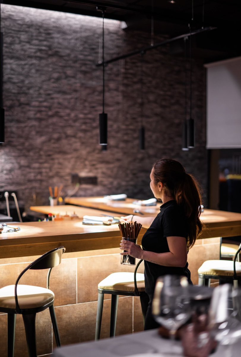 Por si no tenéis planes esta noche, en Gaman nos han cancelado un par de mesas.