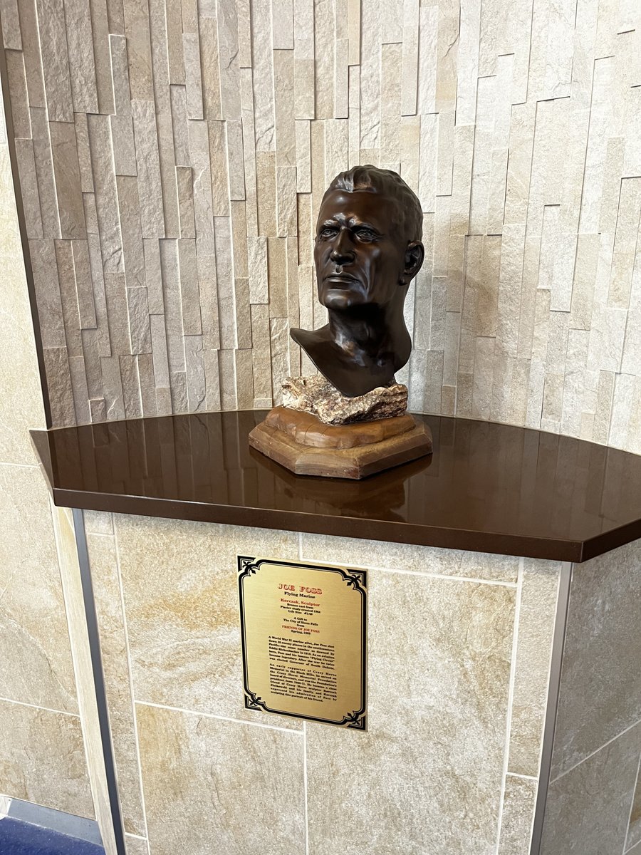 Have you taken a few minutes to check out our new displays? Check them out next time you're waiting to catch a flight. #AirportHistory #SiouxFallsHistory