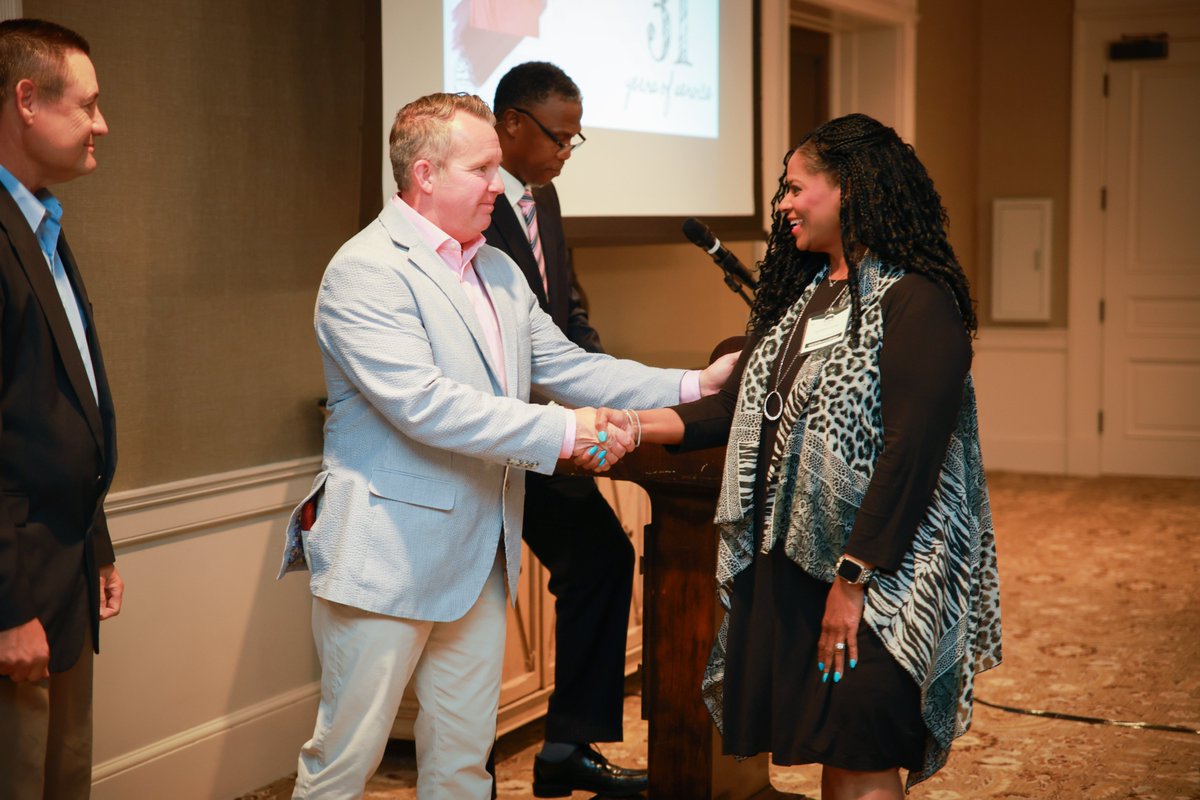 SpartanburgD2's tweet photo. Our D2 Retiree Banquet was a celebration of great people who have dedicated their lives to the betterment of the children in our community! #D2DifferenceMakers We hope our retirees and their guests enjoyed this special evening in their honor, and we thank them for their years of service.
You can see more pictures from this special event at:
https://t.co/l67KCcKXBG