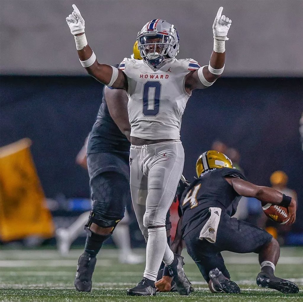 BLESSED to receive an offer from <a href="/HUBISONFOOTBALL/">HOWARD FOOTBALL</a>! <a href="/CowsetteCoach/">Coach Cowsette</a> <a href="/CoachKRJones/">Coach Jones</a>