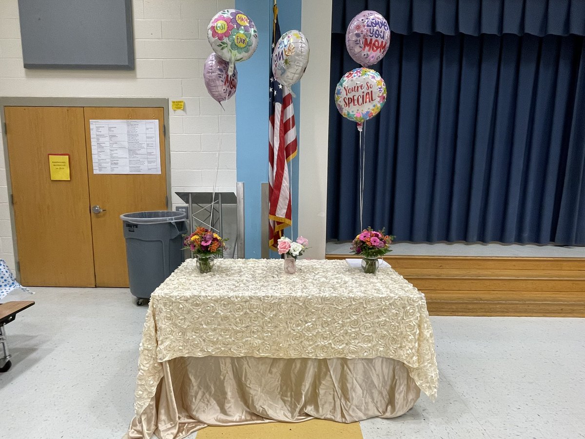 Arcola ES Community School Liaison tweet media