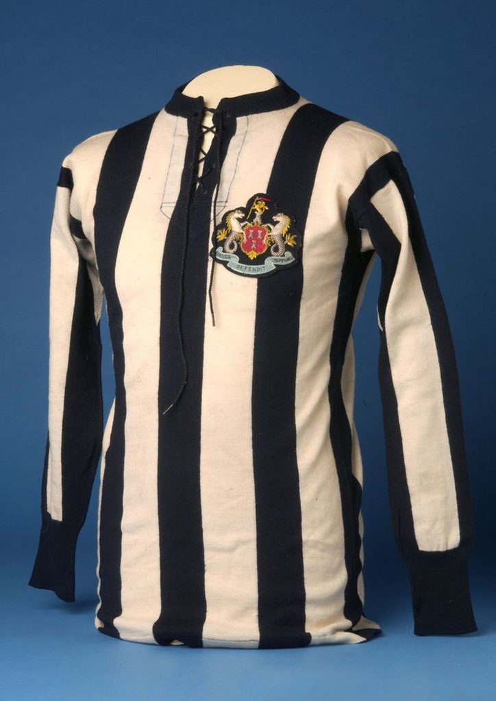 Dan Jackson (@northumbriana) on Twitter photo So many bad takes about the proposed <a href="/NUFC/">Newcastle United</a> badge redesign, especially the worst non-argument ever “it needs to be brought up to date”. If up to me it would revert to the massive baroque city crest and Latin motto that the Edwardian masters wore, not some bloodless corporate logo. So many bad takes about the proposed <a href="/NUFC/">Newcastle United</a> badge redesign, especially the worst non-argument ever “it needs to be brought up to date”. If up to me it would revert to the massive baroque city crest and Latin motto that the Edwardian masters wore, not some bloodless corporate logo.