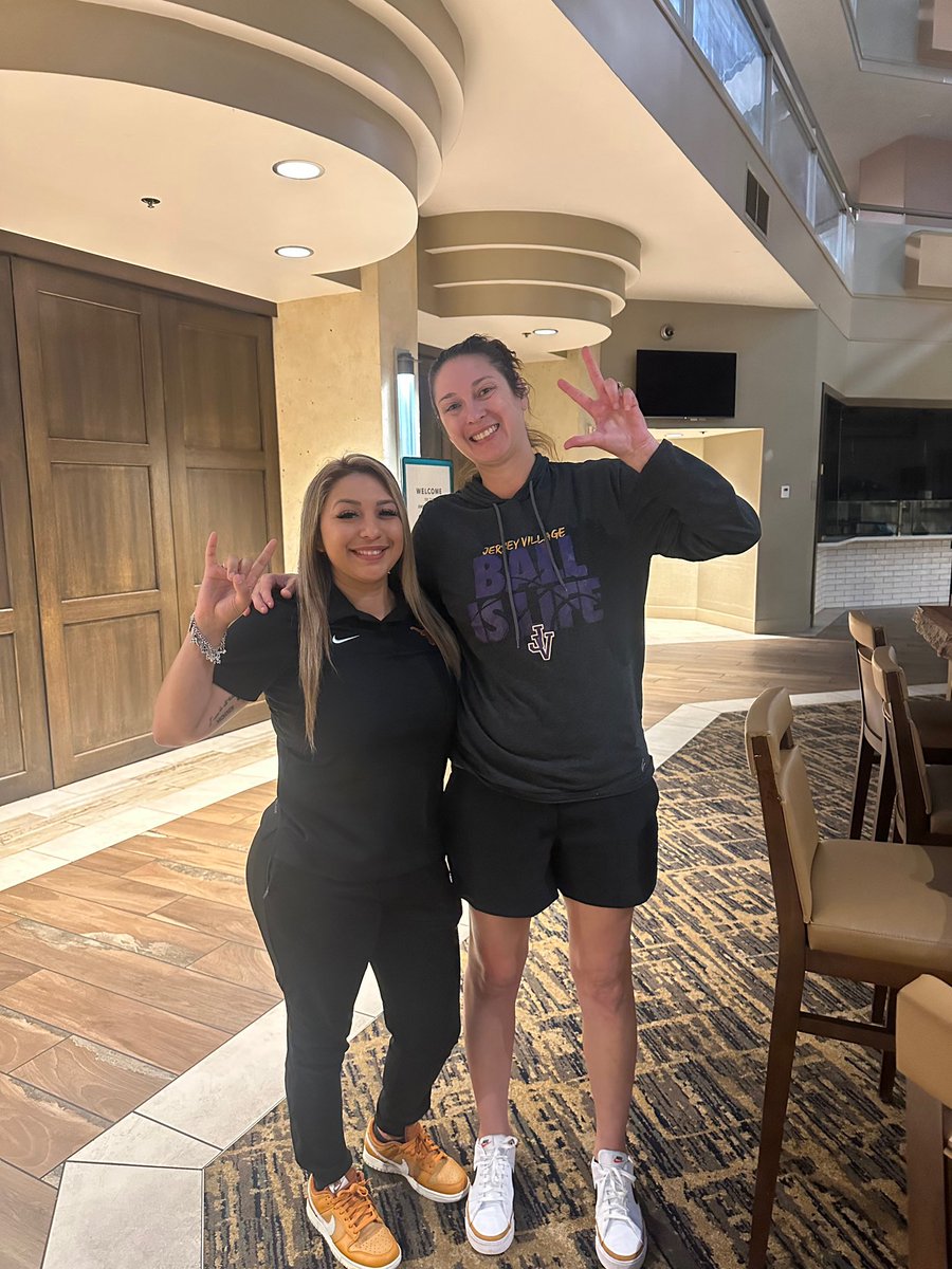 Day 2! Always good seeing <a href="/patrici62403372/">Coach Lew</a> Continue pouring into those kids and doing what you do best! #hookem