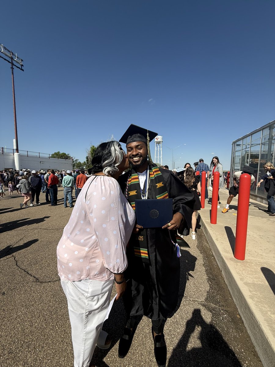 Coach Nuñez tweet media