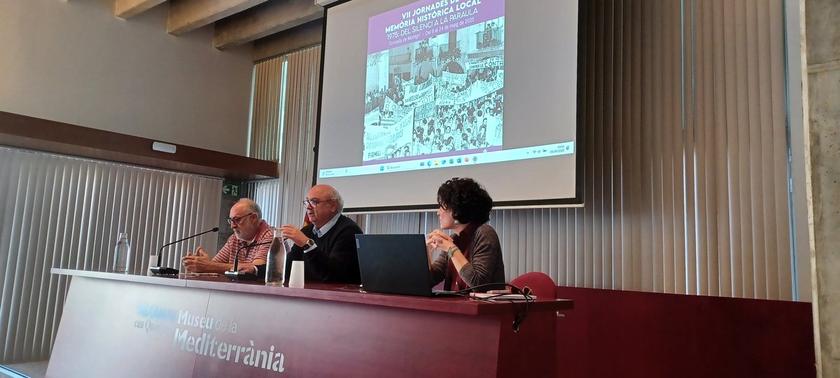 Martinoy's tweet image. L'alcalde d'@AjTorroella, @jordi_colomi, inaugura les VII Jornades de Memòria Històrica Local al @MdlMediterrania. Aquest any estan dedicades a la Transició sota el títol "1975. Del silenci a la paraula".
