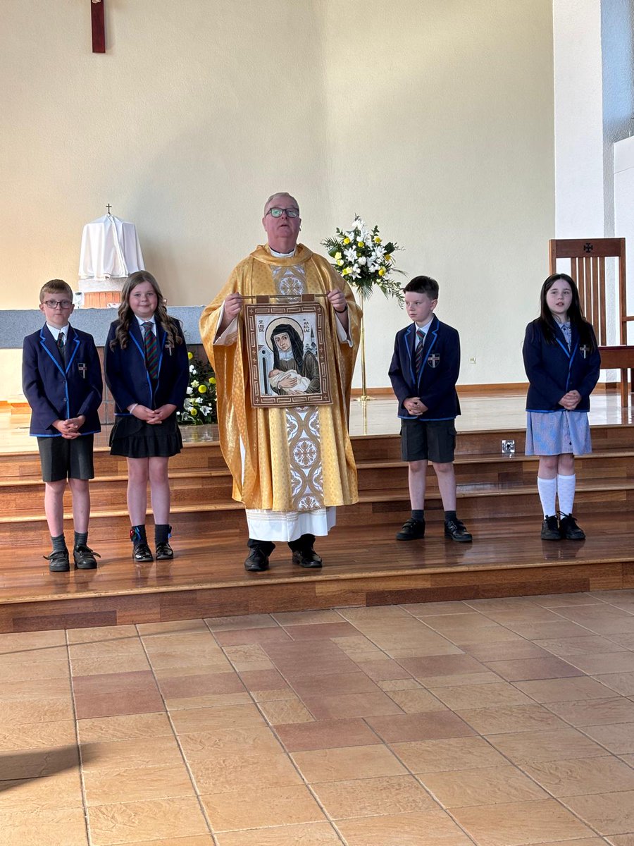 Thank you Fr Kenny for celebrating St Louise Feast Day with our school community today 🙏