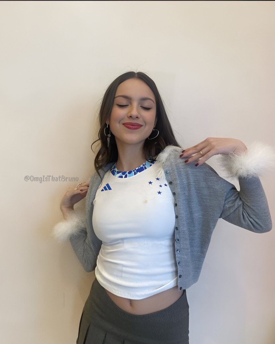 omgisthatbruno's tweet image. Olivia Rodrigo X Cruzeiro 🦊