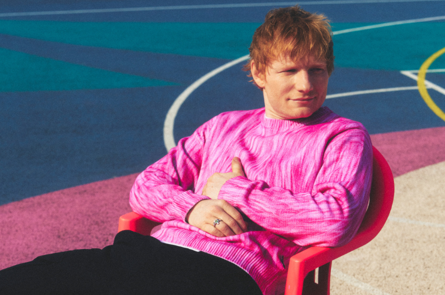 officialcharts's tweet image. Ed Sheeran (@edsheeran) secures this week's highest new Singles Chart entry with #OldPhone📱 🩷

See your all-new Top 100 here: officialcharts.com/charts/singles…

#EdSheeran #PLAY