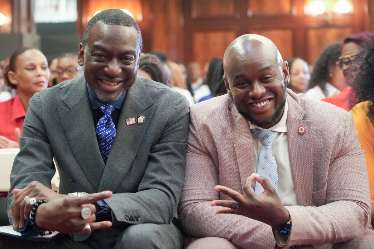 CMKevinCRiley's tweet image. Proud to stand w/ my fellow D9 Council Members at City Hall for the 3rd Annual National Panhellenic Day. Congrats to all honorees—especially Brother Thomas Singleton of Kappa Alpha Psi, who truly embodies our motto, Achievement in Every Field of Human Endeavor. #NPHC #D9