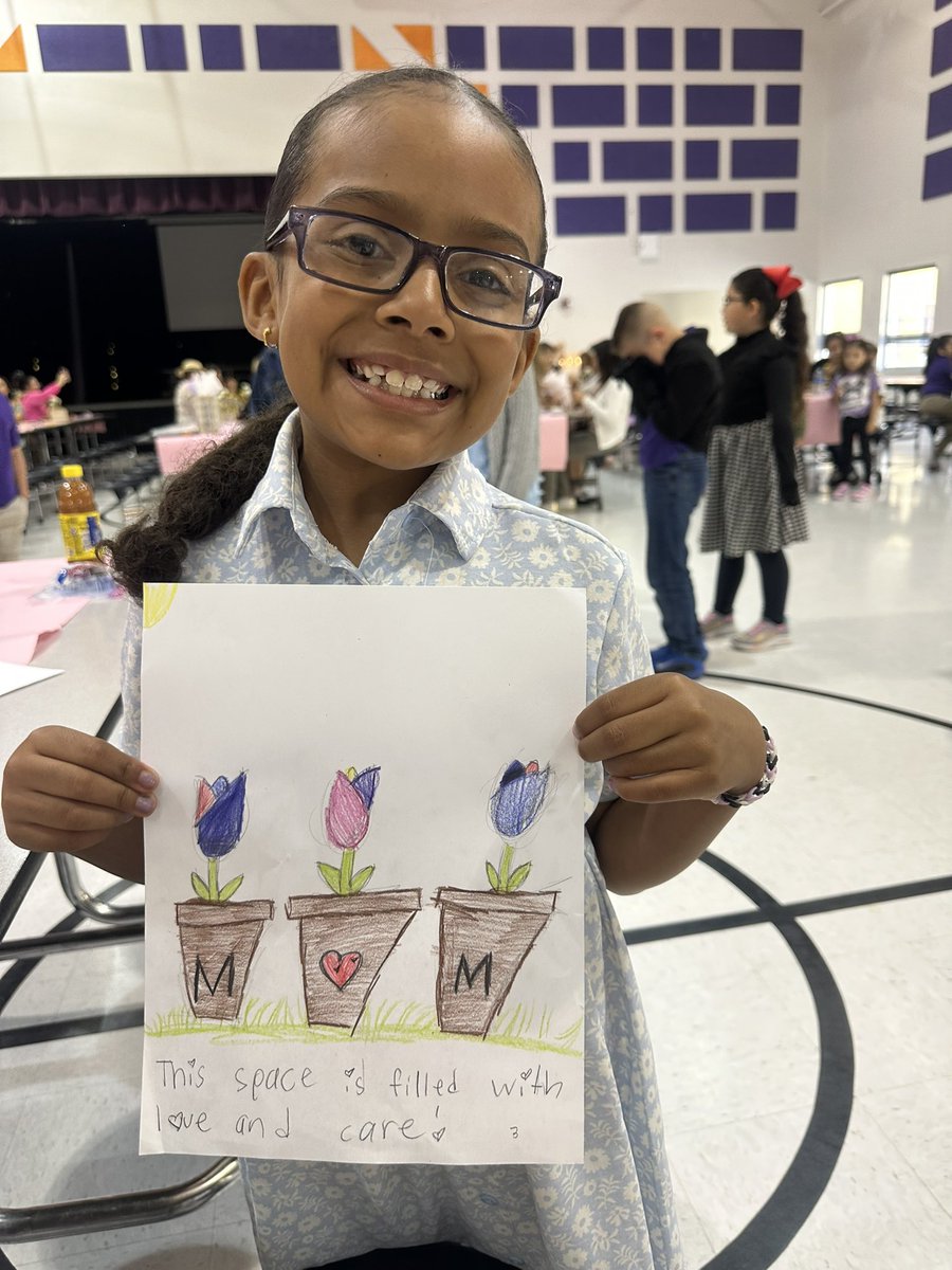 Deneé Munoz (@dmunoz_hms) on Twitter photo Thank you <a href="/Ituarte_ES/">Sgt. Roberto Ituarte Elementary</a> for such a wonderful Mother’s Day celebration. 🌷Enjoyed this moment with my girl. 🩷 Thank you <a href="/Ituarte_ES/">Sgt. Roberto Ituarte Elementary</a> for such a wonderful Mother’s Day celebration. 🌷Enjoyed this moment with my girl. 🩷