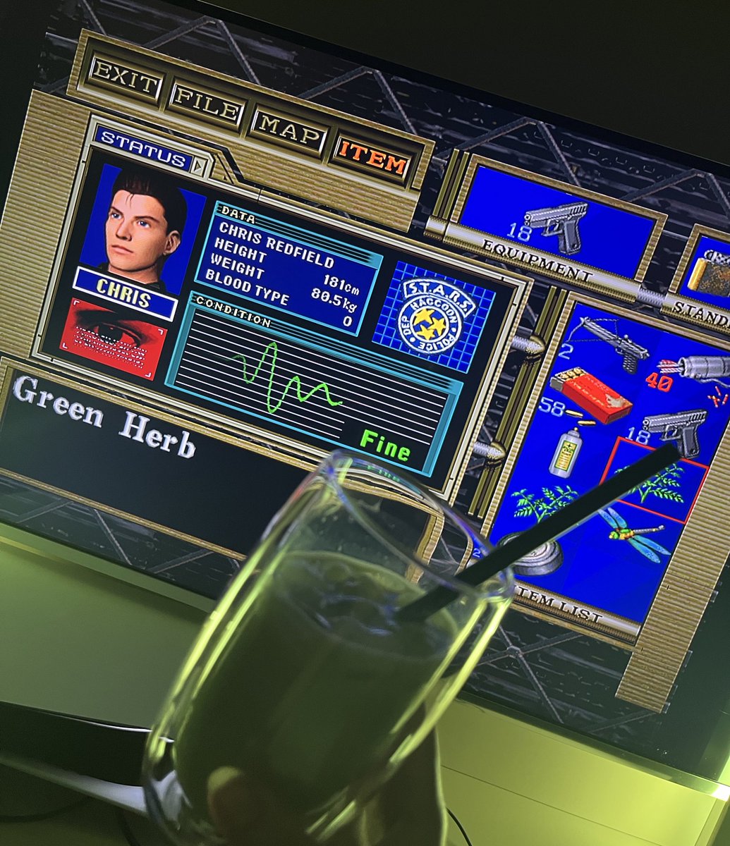 quyeenoft54's tweet image. Using green herbs is important 🌿🍵
#REBHFun #ResidentEvil