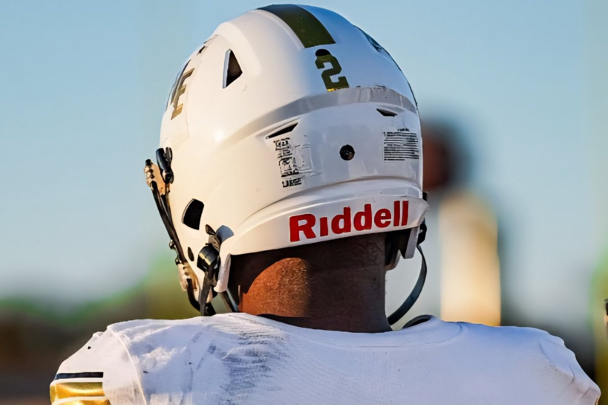 I caught up with Northeast Mississippi Community College LB Rickey Banks to discuss his recruitment. #BattleReady #OneTroy #AggieUp #HailState <a href="/CoachHen_1/">Jared Hensley</a> <a href="/Lee_Wilbanks/">Coach_Lee_Wilbanks</a>

jcgridiron.rivals.com/news/northeast…