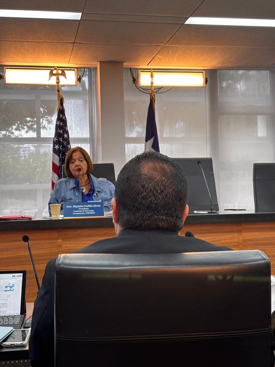 ComJuegosPR's tweet image. Hoy, en la vista de presupuesto ante el Senado de Puerto Rico, nuestro director ejecutivo, Lcdo. Juan Carlos Santaella Marchán, y parte del equipo de trabajo presentaron el plan fiscal, las prioridades y retos.
#ComisiónDeJuegosPR